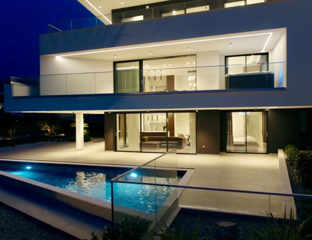 Hadrie Luxury Resort And Villas Azimut Малинска Экстерьер фото